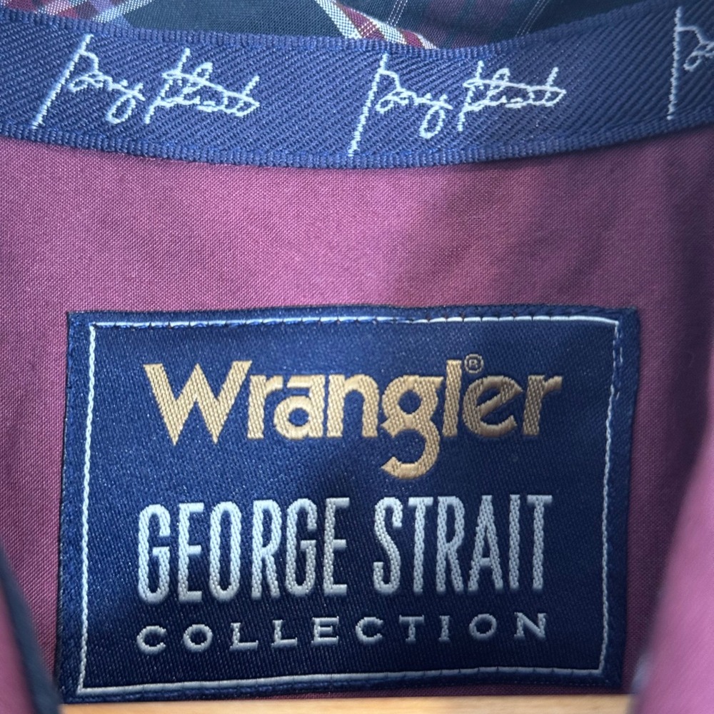 Wrangler Burgundy George Strait Button Down Shirt Large - Picture 3 of 8